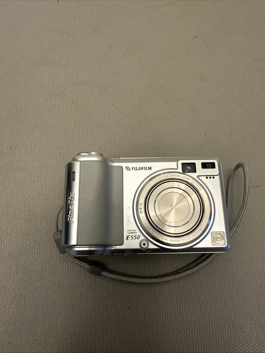 【美品】FUJIFILM FinePix E550 デジタルカメラ 富士フイルム Fujifilm FinePix E550 Zoom Review: Digital Photography Review
