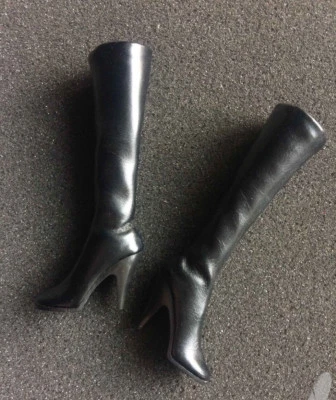 H2-06-12 1/6th Vampirella Leather Boots model for 12'' HT PH Female Figure Doll - Image 1 of 2