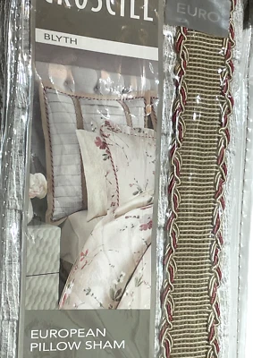 Elegante almohada Croscill Blyth Euro 26" x 26" champán (dorado) con cordón Foto 1 de 4