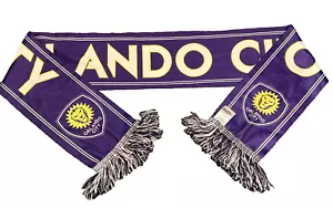 Bufanda con cuello con volantes MLS Orlando City equipo de fútbol púrpura deletreado logotipo extremos con flecos - Imagen 1 de 8