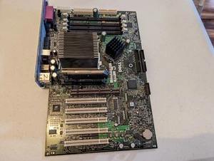 DELL 070PMC 70PMC Motherboard REV A01 + I/O Shield + CPU + Regulator - Picture 1 of 7