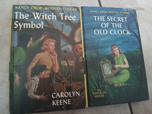 2 Nancy Drew Vintage Bücher Carolyn Keene Hardcover Krimi Lesen Lot 1959 und 1960 - Bild 1 von 6