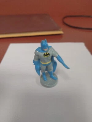  Figura PVC Presents Batman 1988 Foto 1 de 4