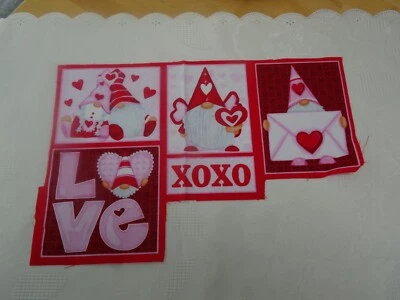 Schöner Stoff Panels Baumwolle LOVE ca. 13-20cm x 11-30cm Patchwork Basteln DIY - Bild 1 von 4