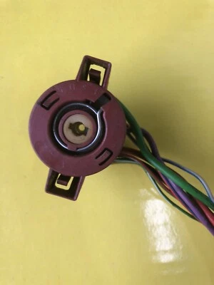 BMW E32 735i 730i 750iL E34 520i 525i 535i M5 Ignition Switch 1384831 - Imagem 1 de 4