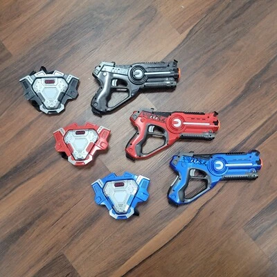 BCP Best Choice Products Paquete de 3 Pistolas Láser Pistolas Blasters con Chalecos, Etiqueta Láser Foto 1 de 4