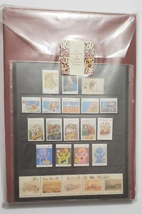 UNOPENED: The Collection of 1990 Australian Annual Stamps Set, Deluxe, Australia - Picture 1 of 4