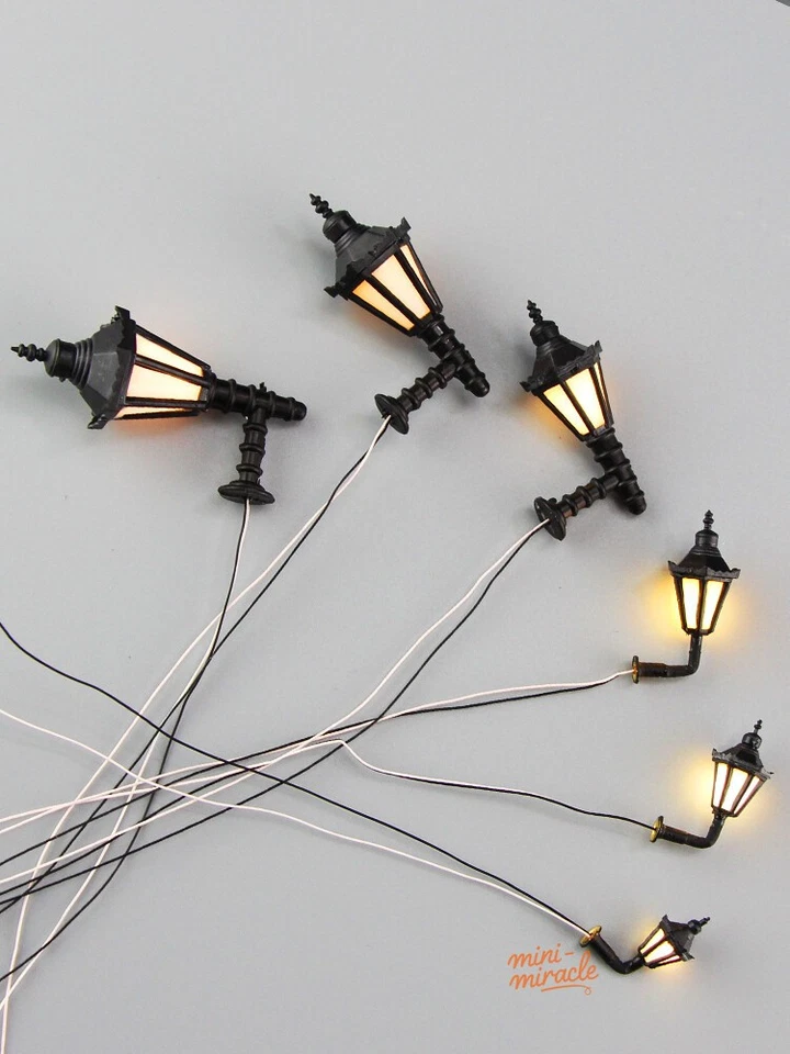 2PC 1:25 1:50 1:100 Scale Miniatures Wall Lamps Street Lighting Sand Table Model - Image 1 of 4