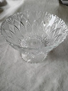 Anchor Hocking "Hesitate" Footed Serving Bowl, 8.25" Diameter, Made In France  - Picture 1 of 11