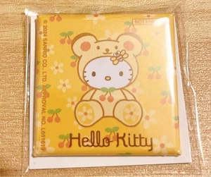 Hello Kitty Cafe Abzeichen limitierte Dose nicht verkaufbarer Bonusartikel - Bild 1 von 1