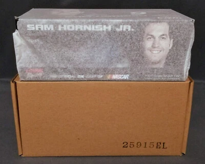 NIB 2015 Sam Hornish Jr #9 Medallion Bank Ford 1/24 Lionel NASCAR Diecast - Image 1 of 4