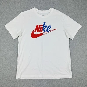 Nike Sportswear The Nike Tee Men's Crew Neck T-Shirt SIze L White Swoosh Logo - Foto 1 di 8