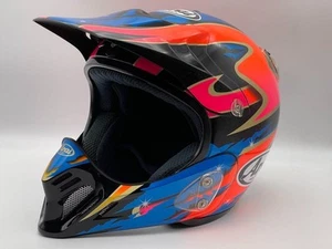 Casco todoterreno Arai MX-III de colección 57-58 cm (22,4-22,8 pulgadas) motocross FedEx - Imagen 1 de 10