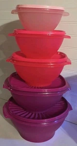 Tupperware Classic Servierschüsseln 5er Set rosa lila  - Bild 1 von 4