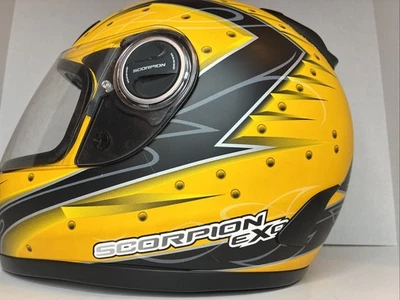 Scorpion Exo 700 Helmet Scratches On Visor Light /dropped Like New Beside W Bag! - Image 1 of 4