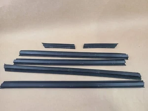 2006 2007 2008 Genuine BMW E90 325i 330i 328i Top Door Panel Inner Seal Set - Picture 1 of 15