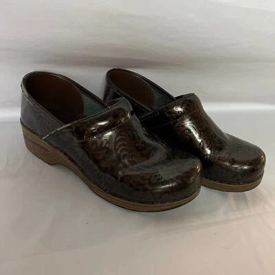 Dansko Shoes Brown Paisley Clog Slip On Patent Leather Casual Comfort Womens 40 - Image 1 of 4