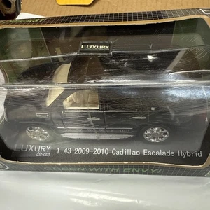 Luxury Die Cast 1/43 2009-2010 Cadillac Escalade Black Hybrid NIB VERY RARE GM - Bild 1 von 8