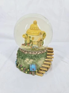 Schneekugel süße Mäuse Teekanne Haus und Garten 14 cm von Regency Fine Arts  - Bild 1 von 16