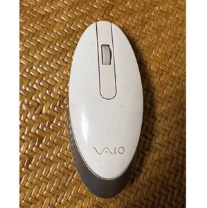 Genuine Sony Vaio Bluetooth Laser Wireless Mouse VGP-BMS33 - Picture 1 of 2