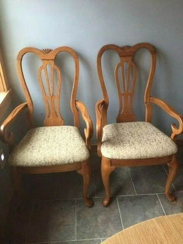 Pennsylvania House Furniture oak arm chairs (Pair) Both At Price Cover