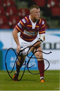 HUDDERSFIELD GIANTS HAND SIGNED LUKE ROBINSON 6X4 PHOTO 1. - Imagen 1 de 1