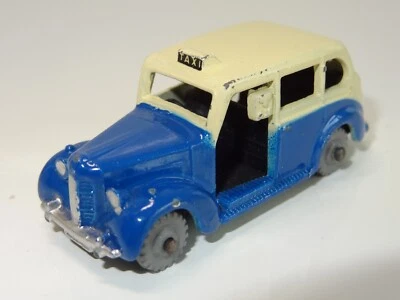 Dublo Dinky 067 AUSTIN TAXI  - (391) - Image 1 of 4