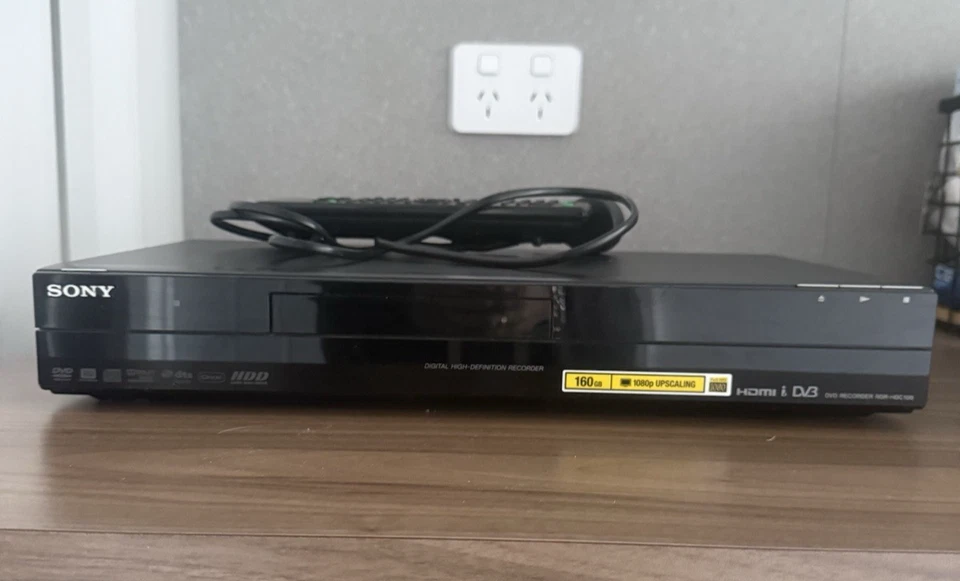 SONY HDD/DVD Recorder Player RDR-HDC100 remote & cord powers on untested - Image 1 of 4