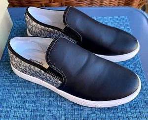 Michael Kors Shoes Girls Size 5M Casual Slip On Sneaker Silver Black New - Picture 1 of 8