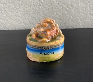Sting of the Scorpion Porzellan klappbar Schmuck Box phb - Bild 1 von 6
