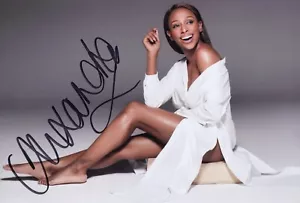 Music - Alexandra Burke - Hand Signed 6x4 Inch Photograph - COA - Picture 1 of 1
