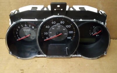 2009 Nissan Versa 1.8L velocímetro painel de instrumentos sem ABS ou CVT - Imagem 1 de 2