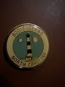 Bodie Island Lighthouse Outer Banks North Carolina Souvenir Lapel Pin - Picture 1 of 3