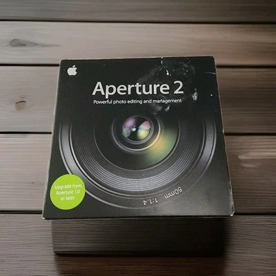 Apple Aperture 2 Photo Editing & Management Upgrade & Aperture Book UNTESTED  - Image 1 of 4