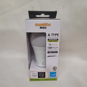 Sunlite LED A19 Bulb 15 Watts 100 Watt Replacement 1600 Lumens Super White 5000k - Picture 1 of 6