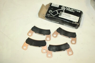 OEM Polaris Brake Pad Kit 2206025 - Image 1 of 2