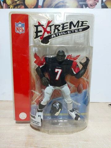 Mezco Extreme Athletes NFL Michael Vick New Sealed Cover