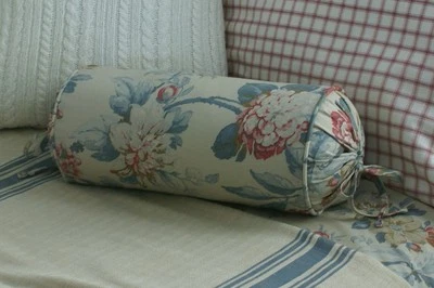 NUEVO Collar Almohada Rollo Cuello Floral Ralph Lauren Lake House Personalizado Foto 1 de 2