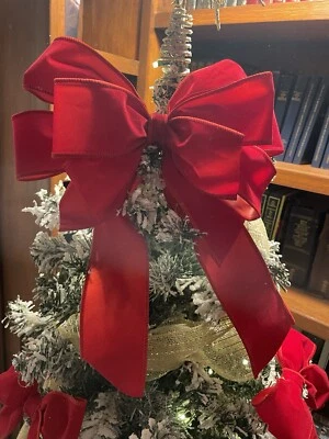 CHRISTMAS TREE TOPPER BOW DECORATION  15inch  TAILS  WITH 8 ADDITIONAL BOWS - Image 1 of 4