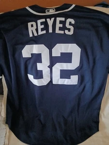 Trikot Reyes #6 San Diego Padres XXL gebraucht, sehr schöner Zustand   - Bild 1 von 4