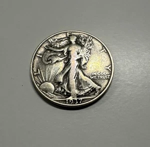 1937 P Walking Liberty mezzo dollaro argento bello SPEDIZIONE VELOCE! - Foto 1 di 17