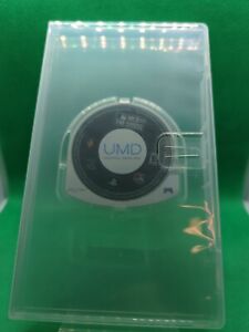 MLB 09 The Show - Sony Psp - With Clear Hard Case