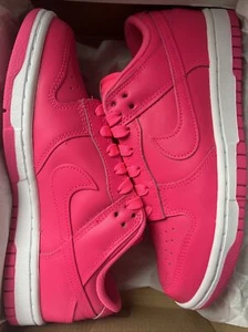 Size 7 - Nike Dunk Low Hyper Pink W - Picture 1 of 3