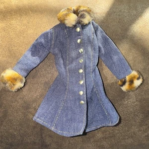 Barbie Fashion Avenue Estilos a Juego Chaqueta Denim Borde de Piel 1996 17294 - Imagen 1 de 5