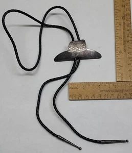 Ben J Chavez - Sterling - COWBOYHUT / HUT Form BOLO TIE - Bild 1 von 9
