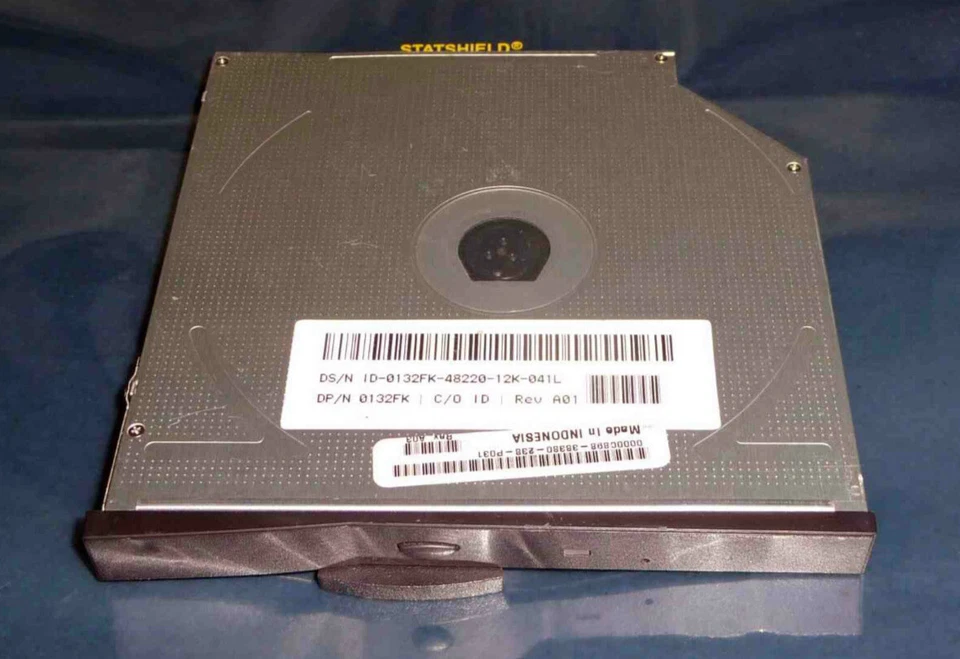 DELL INSPIRON 8100 24X CDROM DRIVE TEAK CD-224E DP/N 0132FK P/N: 3E981 - Image 1 of 4