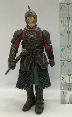 Figura de acción King Theoden COMO NUEVA fuera de caja El Señor de los Anillos LOTR Toybiz Foto 1 de 2