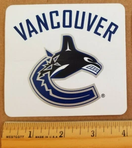Pegatina con logotipo de hockey de Vancouver Canucks NHL en azul/plata/negro (4"" x 3,75") - Imagen 1 de 1