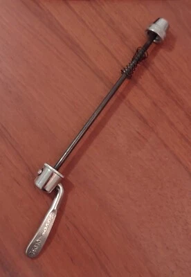 Pincho de liberación rápida Sovos para ciclismo tamaño 135 mm ciclismo   Foto 1 de 3