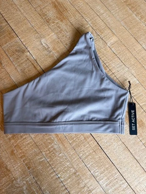 CONJUNTO SUTIÃ ESPORTIVO ACTIVE SPORTBODY UM OMBRO TAMANHO M Novo com etiquetas Yoga - Imagem 1 de 3